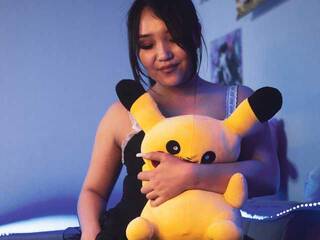 Eroottinen videokeskustelu YuRaychel