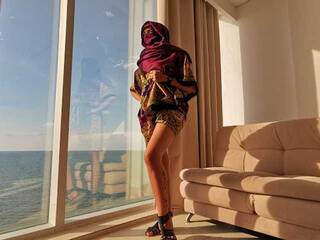 Eroottinen videokeskustelu Zahra-Mohamed