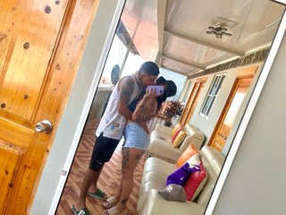 Eroottinen videokeskustelu Zoe-Leo